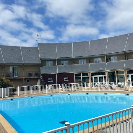 Le Voilier. Honfleur T2 Dans Residence Avec Piscine Équemauville Exteriör bild